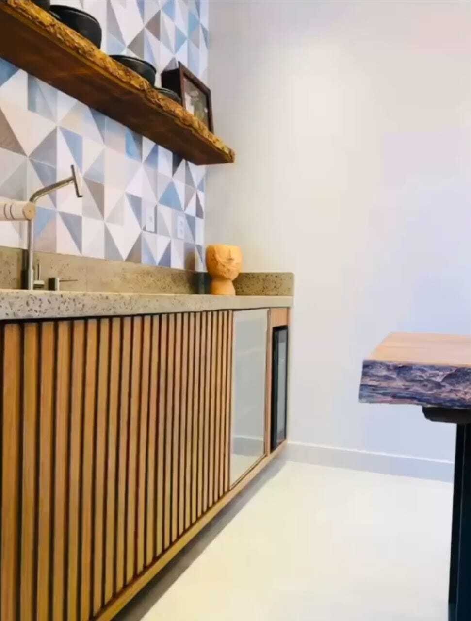 Listones en mueble a medida