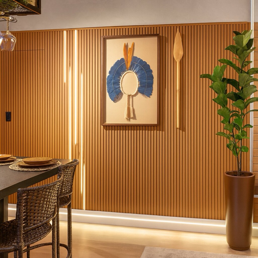 Room with BTO slatted panels